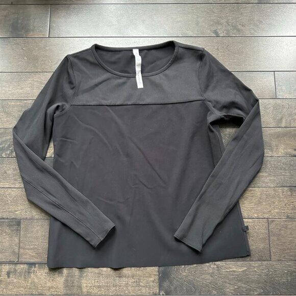 lululemon athletica Tops - Lululemon Technical Long Sleeve Top